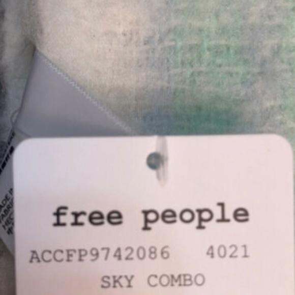 Free People Brushed Racer Stripe Blanket Scarf ~ NWT - Picture 6 of 7